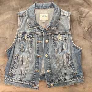 Old Navy denim vest, size medium